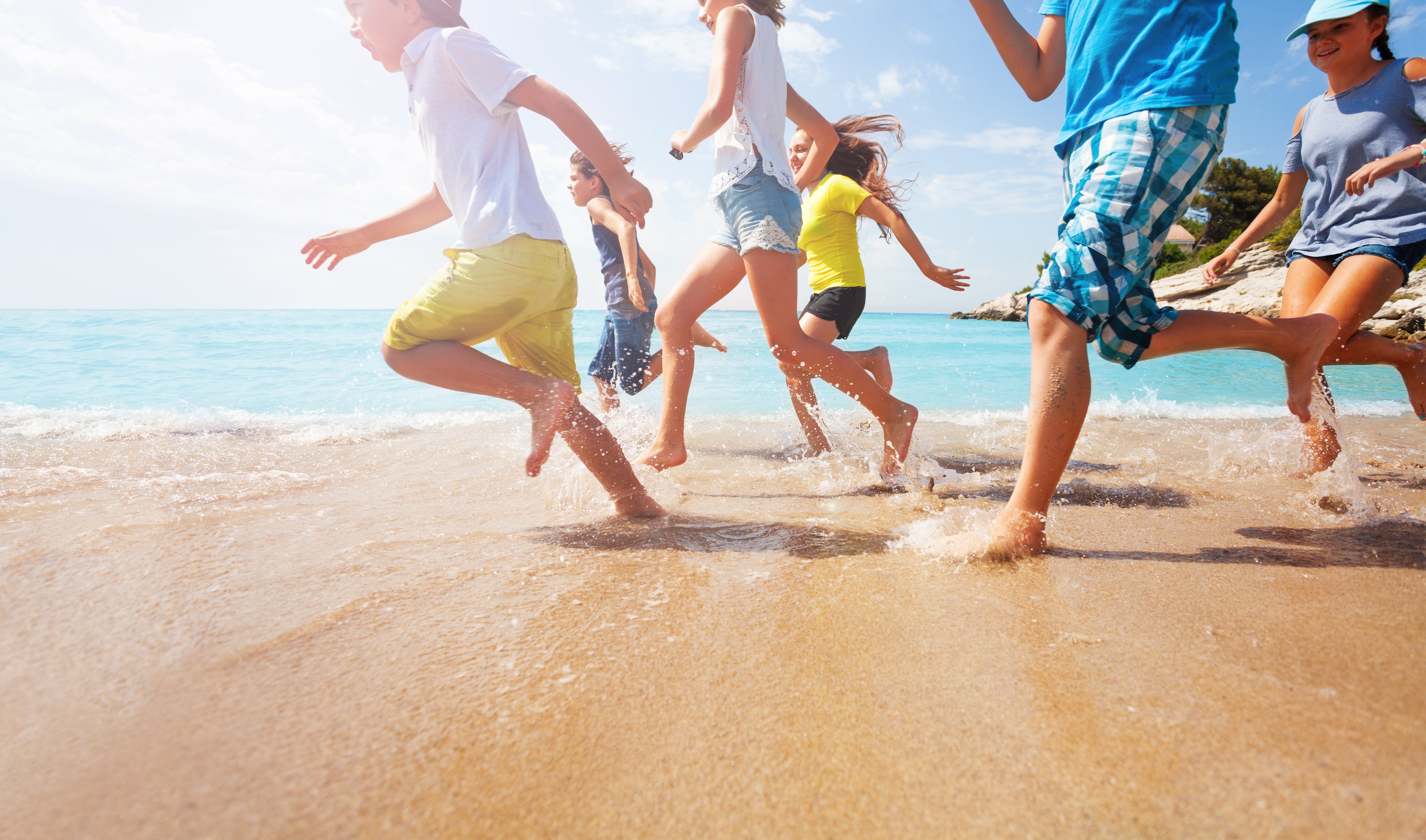7 Safety Tips For Children at the Beach – Panama Jack®